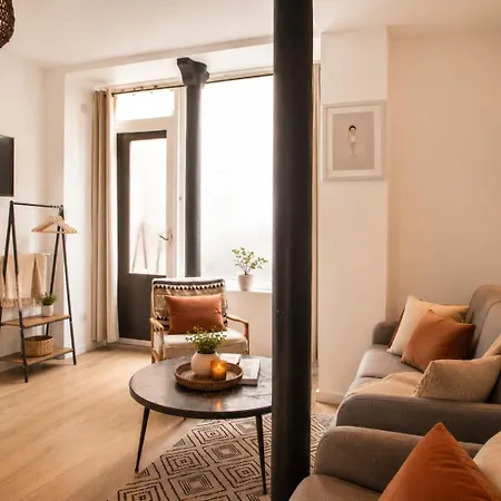 Appartement Thebluestay 348 - Cosy - Heart Of 7 Parijs